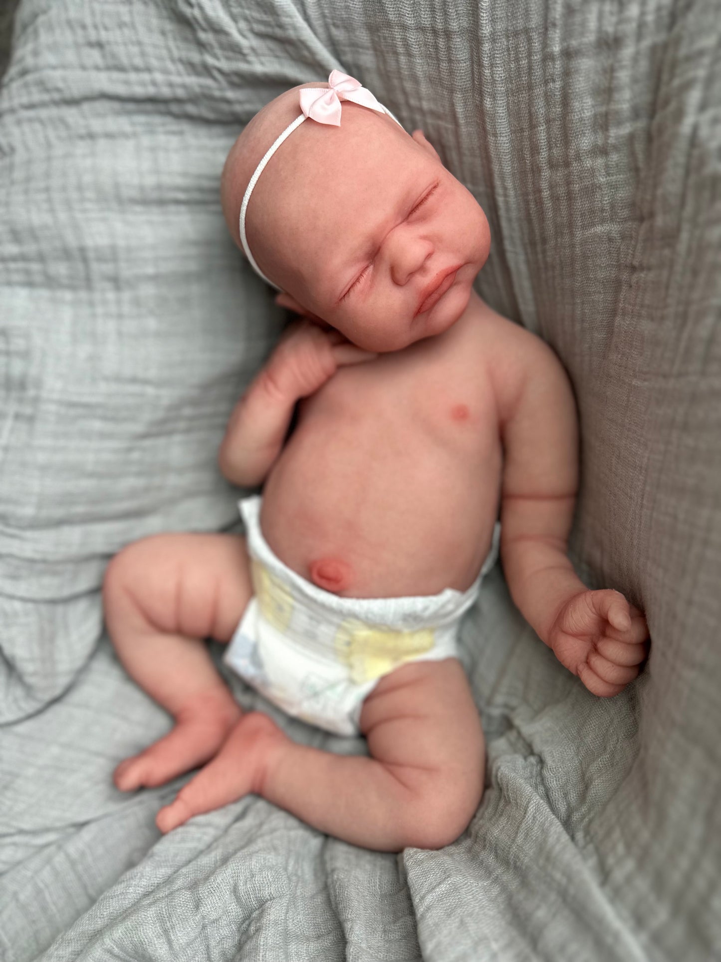 (Comfort Cub) Therapy Silicone Baby Olive